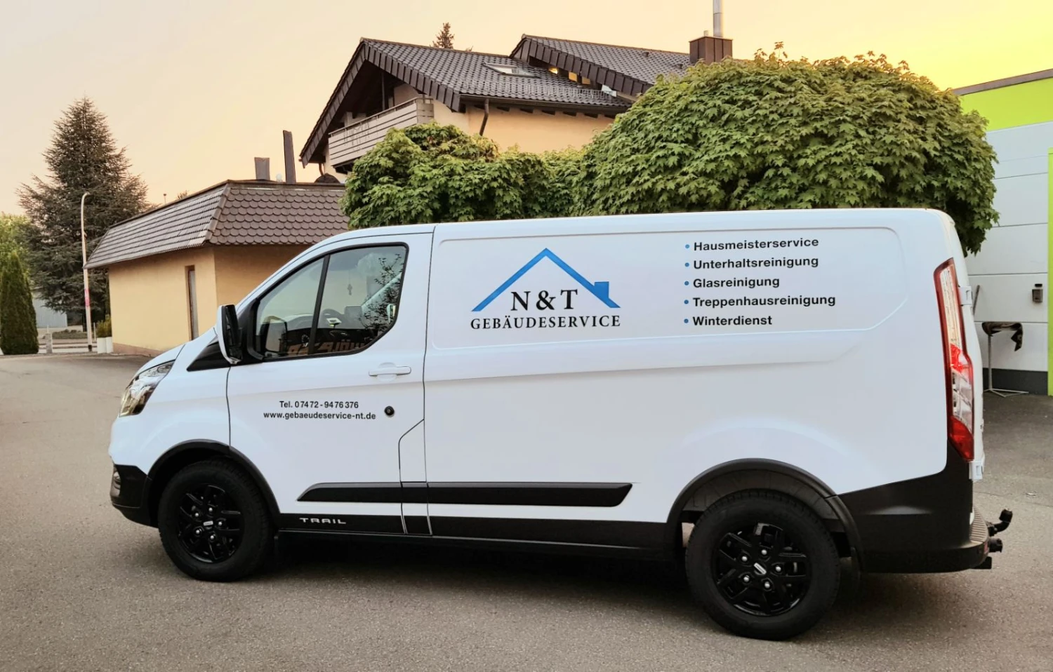 N&T Gebäudeservice-Van