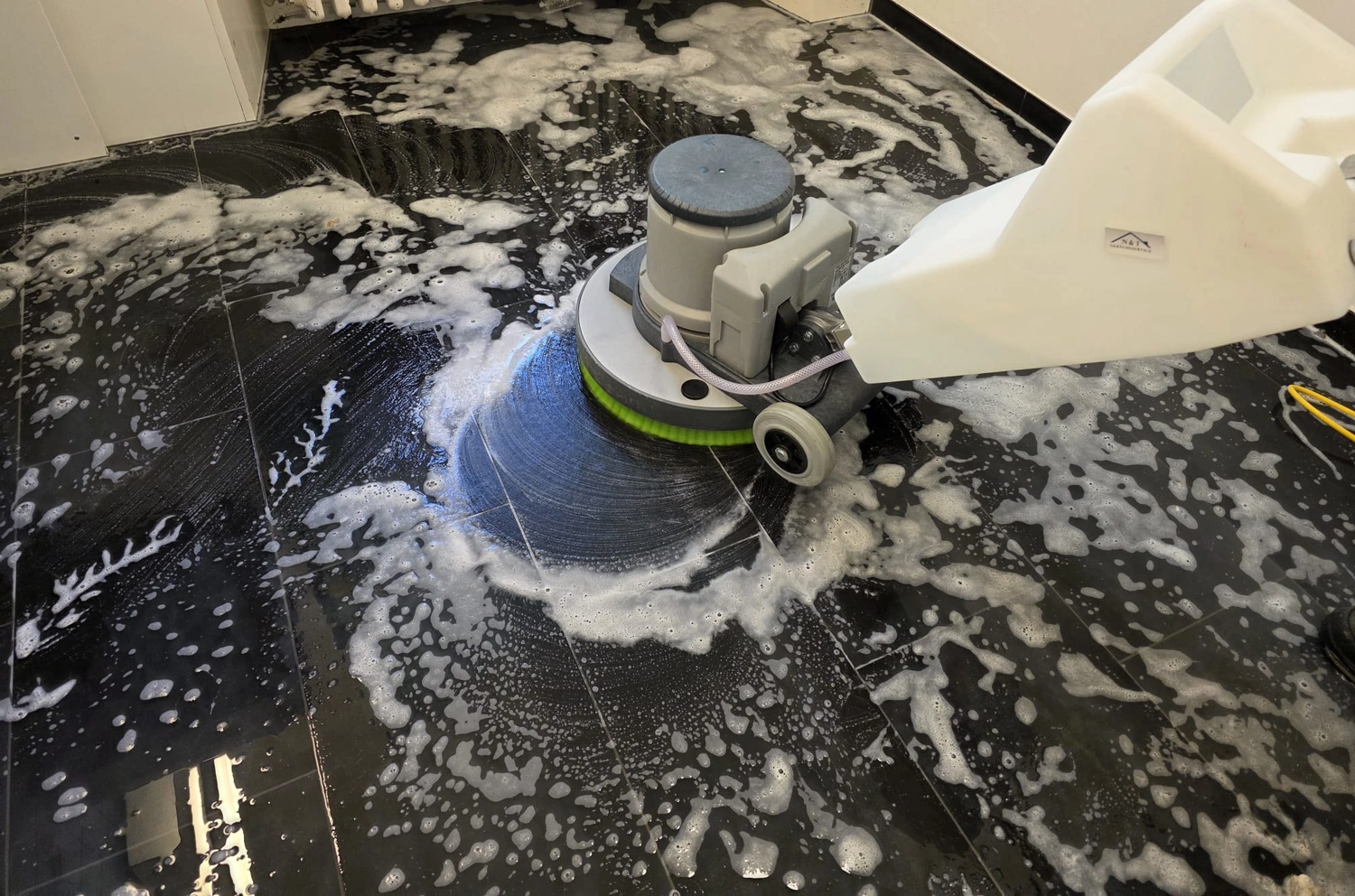 Grundreinigung durch N&T Gebäudeservice